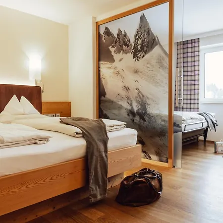 Roemerhof Superior Hotel