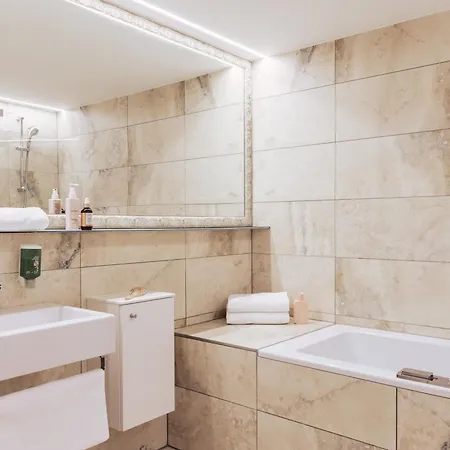 Hotel Roemerhof Superior 4*