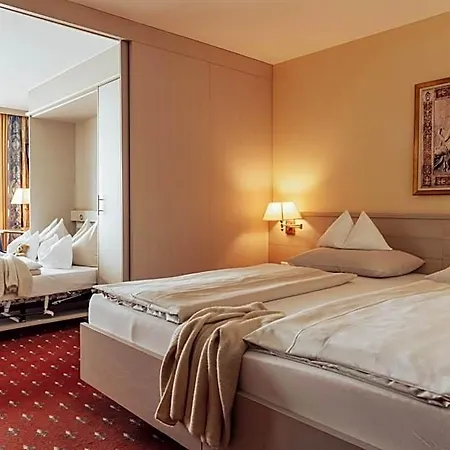 Roemerhof Superior Hotel